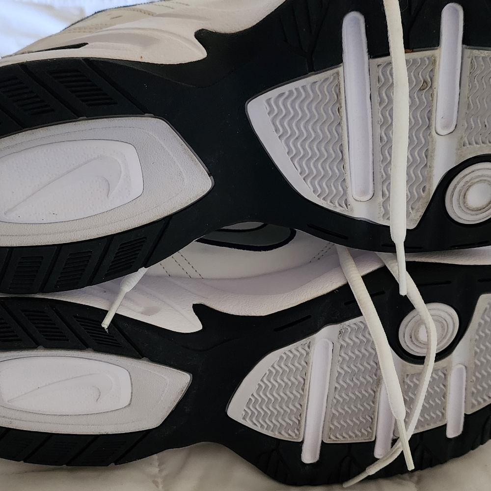 Nike sneakers 👟 - Picture 2 of 5